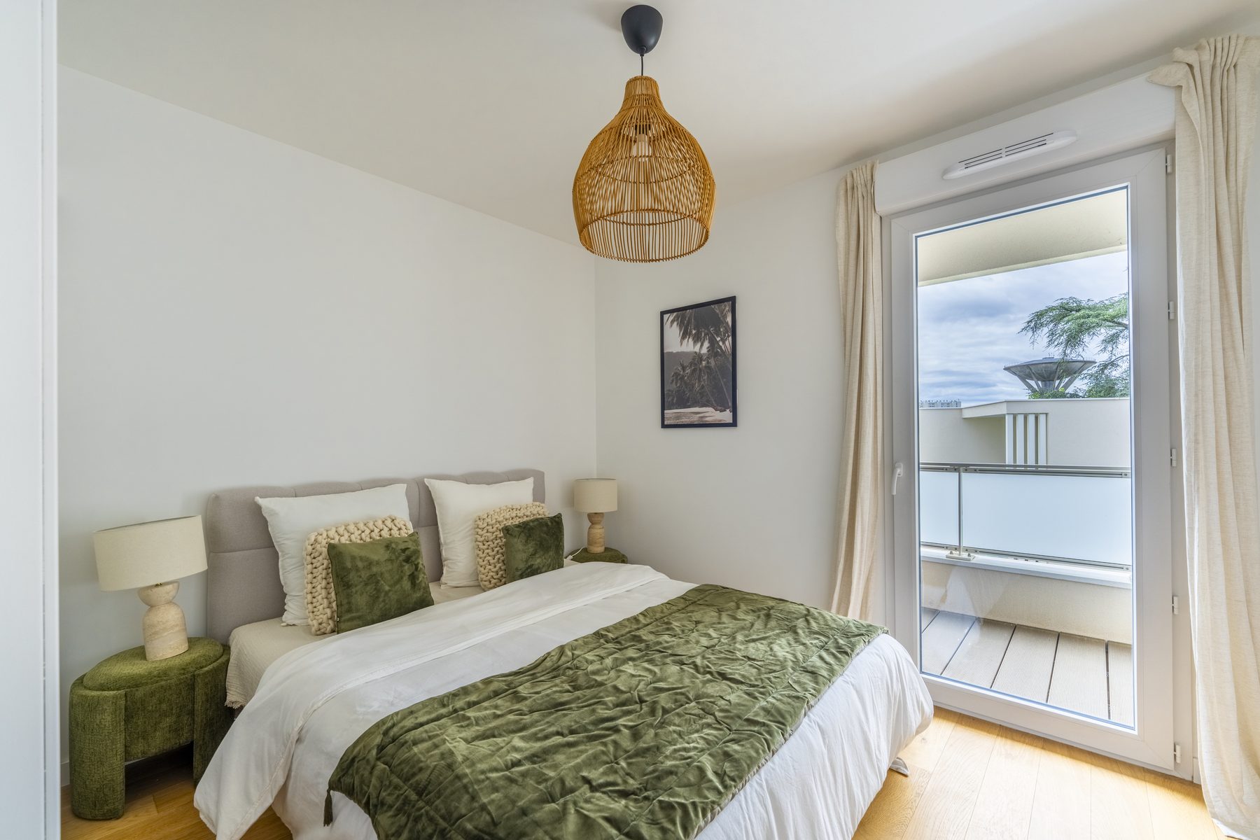 Chambre — Diagonale — Champagne, meublé, Tom Devreeze, photographe immobilier Lyon