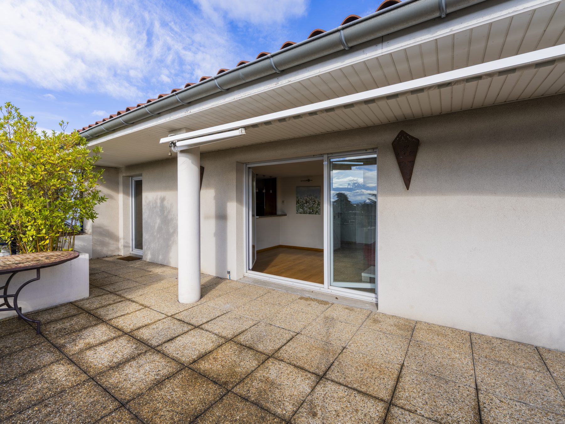 Terrasse — Montagny, Tom Devreeze, photographe immobilier Lyon